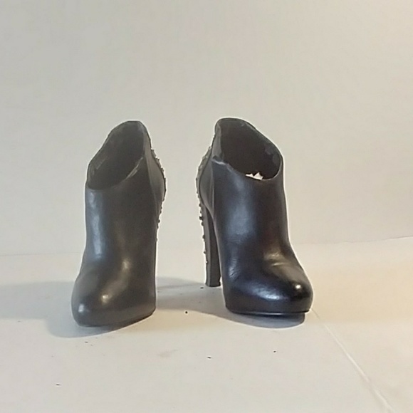 Steve Madden - Picture 2 of 5